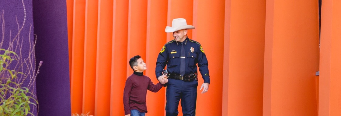 Sheriff joins the fight and stands up for children at the Children’s Rehabilitation Institute TeletonUSA