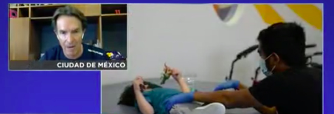 Captura de pantalla de televisión, a cuadro aparece Fernando Landeros, presidente de Fundación TeletonUSA, y la imagen de un niño siendo atendido en el CRIT