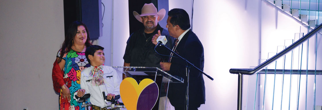 Reconocidos comediantes apoyan al CRIT en la Gala Mexicana anual